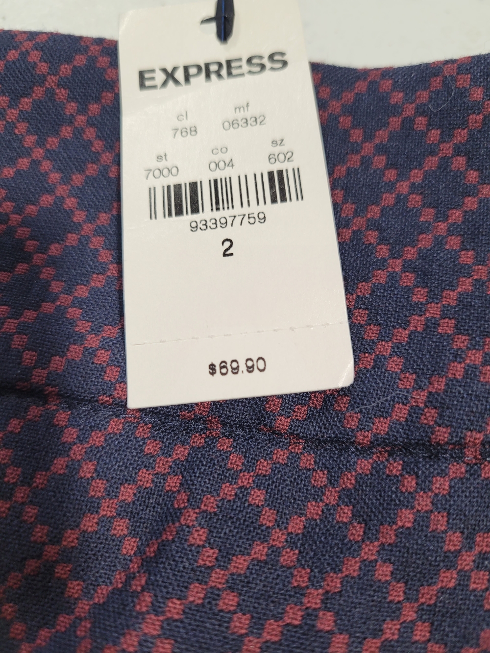 Express Pink & Navy Diamond-Print Pencil Skirt - Picture 4 of 4
